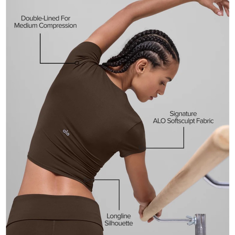 NWT! ALO Softsculpt Precision Short Sleeve Top Size S - Picture 2 of 8